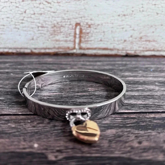 NWT  Michael Kors Heart & Rhinestone Bracelet - Picture 5 of 7